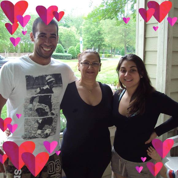 Meet your Posher, Mercedes - Picture 1 of 1